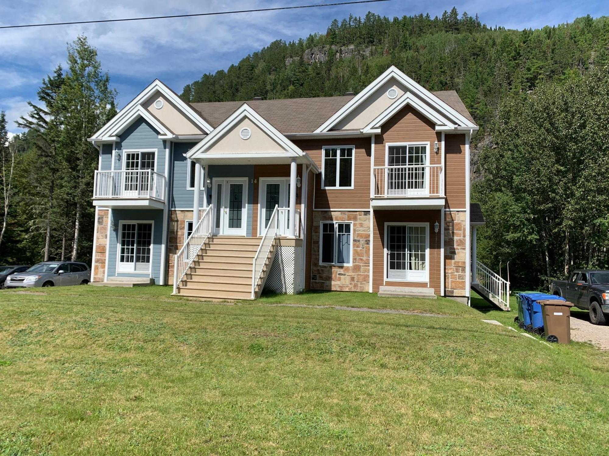 Condo Mont-Edouard LʼAnse-Saint-Jean Eksteriør bilde